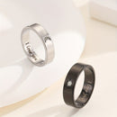 Dois anéis de compromisso com sol e lua brilhantes, em aço inoxidável delicado